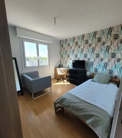 ⭐ Chambre meublée 10,8 m² - Métro Triangle (2 min) - 440 CC - APL - Gestion Agence