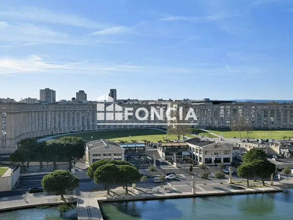 Exclusivité Foncia Antigone Hôtel de région appartement F3 avec terrasse garage