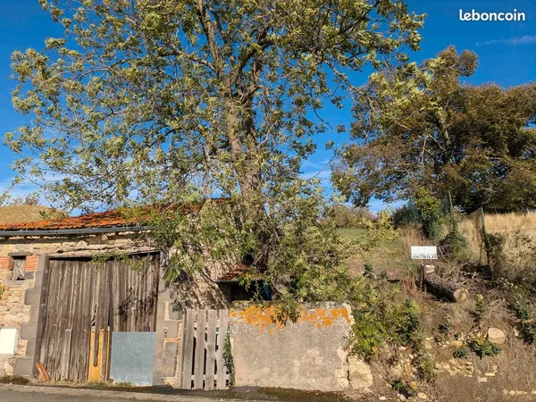 Terrain constructible vue magnifique à Gimeaux