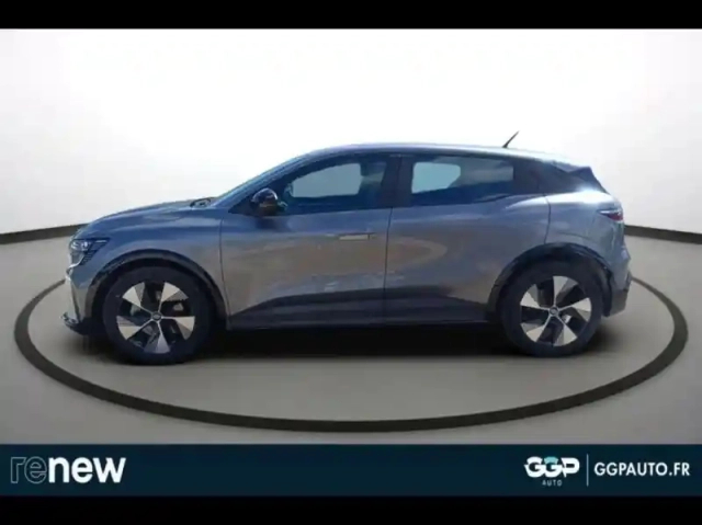 Renault Megane e-tech electric ev60 220ch equilibre super charge -b — photo 3