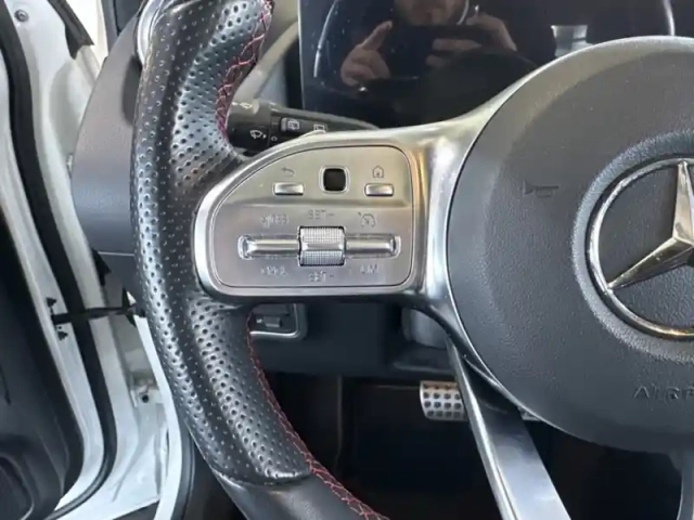 Mercedes Gla 250 e amg line — photo 18