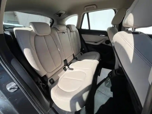 Bmw X1 sdrive18da 150ch xline euro6c — photo 36