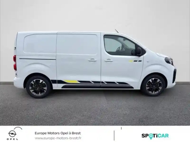 Opel Vivaro fg m 2.2 diesel 180ch sportive automatique — photo 2