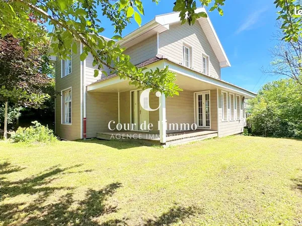 Propriété 8 pièces 200 m²