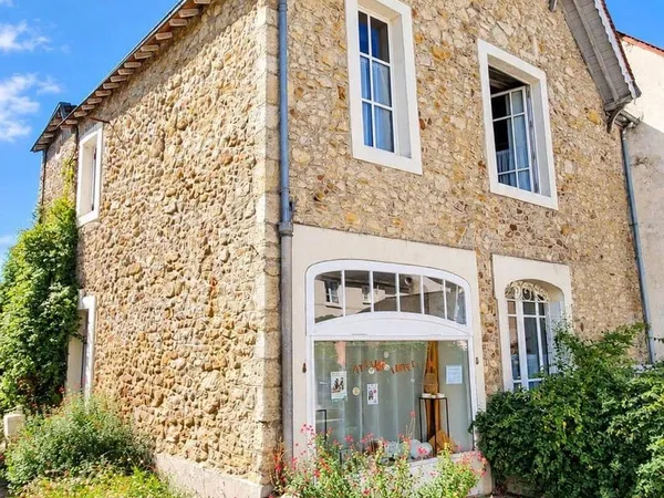 Appartement 6 pièces 144 m²