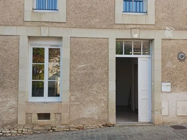 Location f3 JAUNAY-CLAN