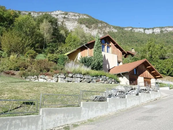 Maison 5 pièces 140 m²