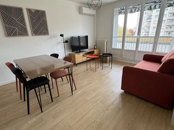 Appartement 6 pièces 72 m²