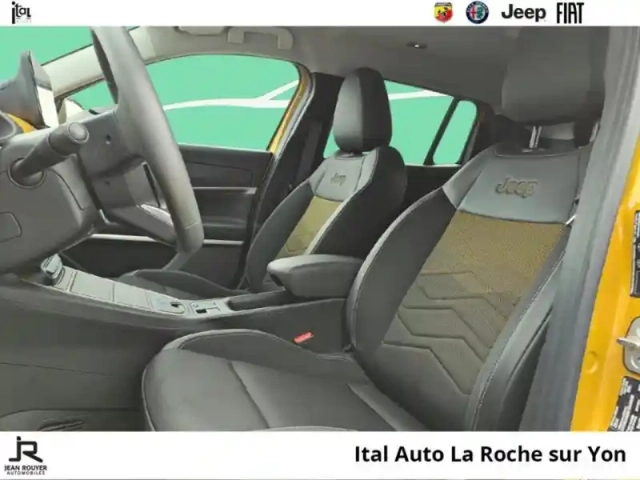 Jeep Avenger electrique 156ch 115kw 1st edition — photo 11