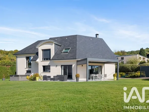 Maison 6 pièces 168 m²