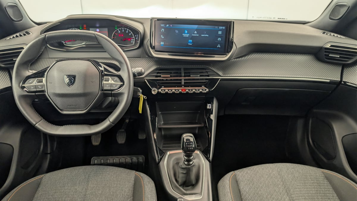 Peugeot 2008 — photo 13