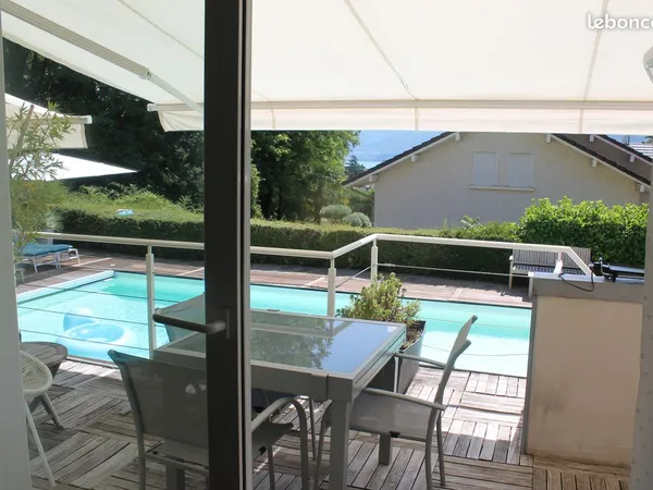 Location appartementT2 meublé dans villa