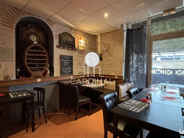 Local 128 m² Dijon
