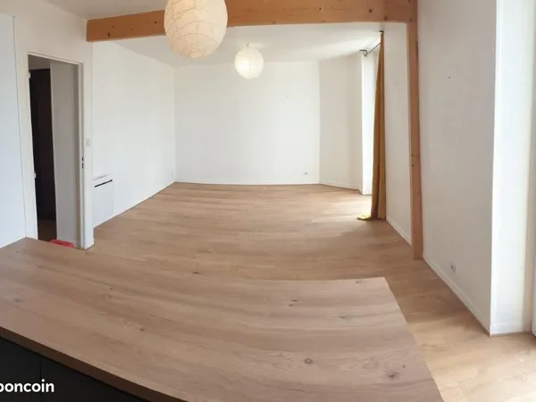 Appartement lumineux Type T4 72 M2