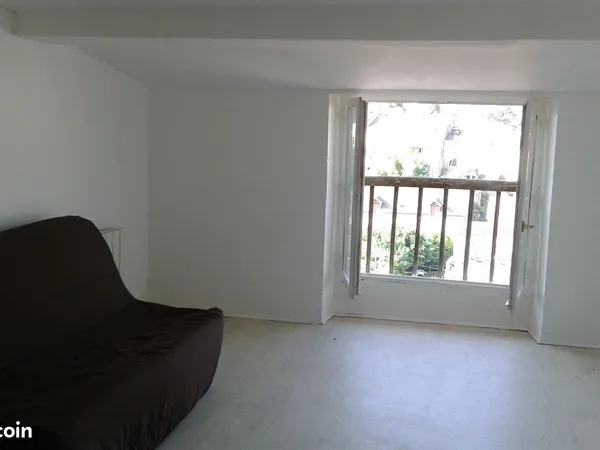 Appartement Vente Auch 1p 10m² 280€