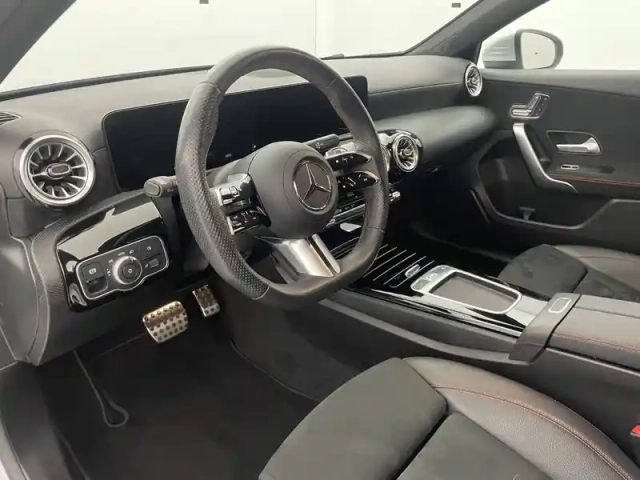 Mercedes Classe A 200 d 8g-dct — photo 29
