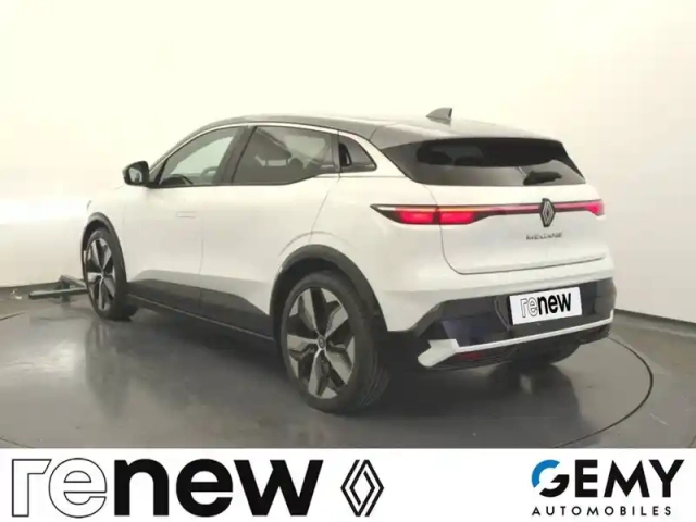 Renault Megane e-tech ev60 220 ch super charge — photo 22