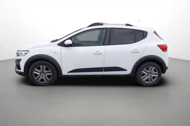 Dacia Sandero eco-g 100 - 22 — photo 3