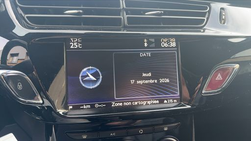 Citroen DS3 1.6 BlueHDi 120 - Sport Chic – 2015 – 125399 km – Diesel – Boîte Manuelle — photo 22
