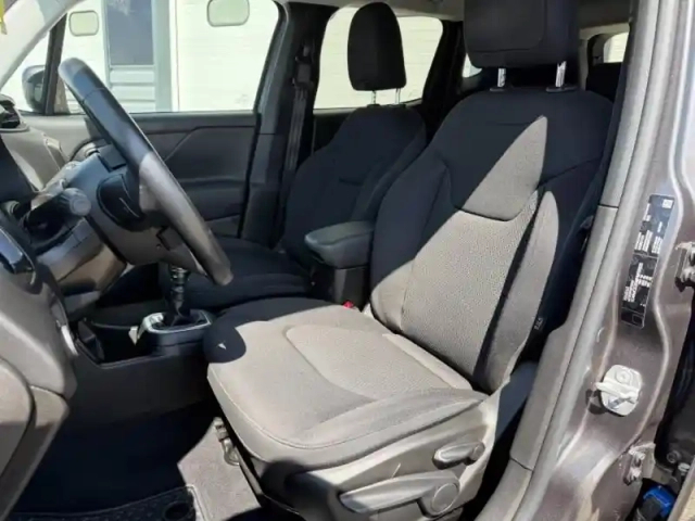 Jeep Renegade 1.0 gse t3 120ch brooklyn edition my21 — photo 9
