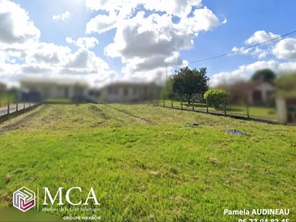 Terrain 550 m²