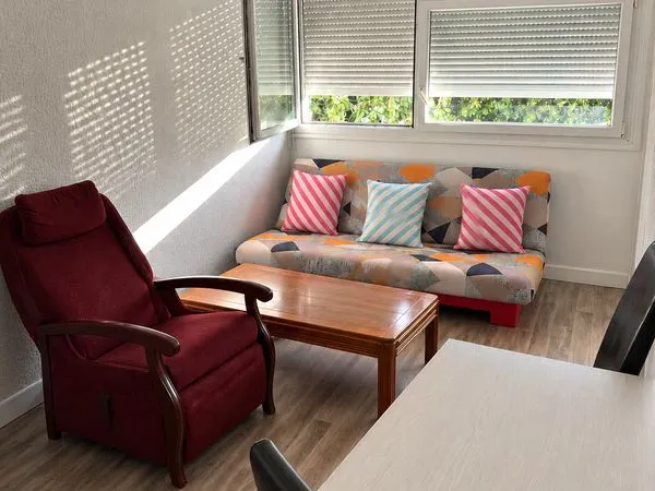 Appartement meublé 2 pièces 42 m² - Gare Fontainebleau-Avon à pied