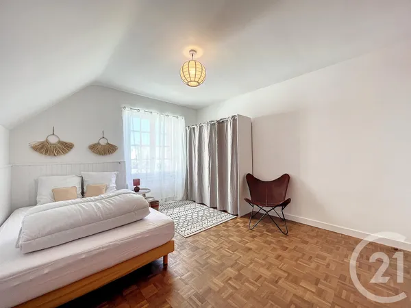 Maison 7 pièces 139 m²