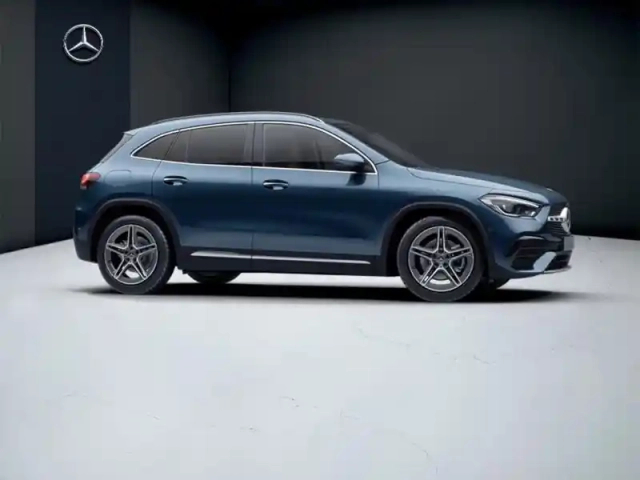 Mercedes Gla 250 e amg line — photo 18