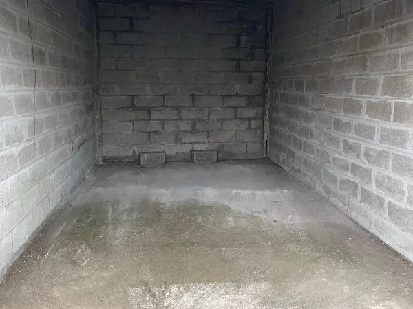 Garage à louer