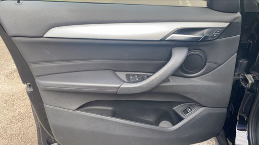 BMW X1 sDrive 18i 140 - Business Design – 2019 – 97629 km – Essence – Boîte Manuelle — photo 48