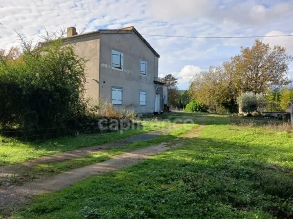 Maison 7 pièces 180 m²
