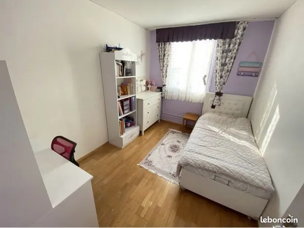 Superbe colocation 5 chambres - Tout confort - Evry courcouronnes - 520