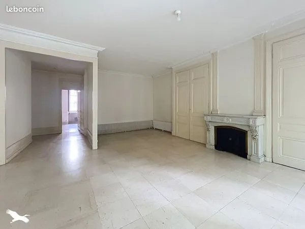 Appartement 2 pièces 80 m²