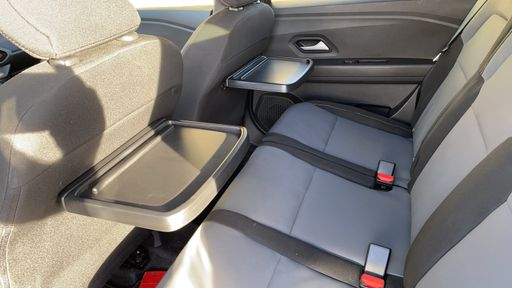 Dacia Jogger 1.6 140 Hybrid EDC - Extreme – 2023 – 44112 km – Hybride essence – Boîte Automatique