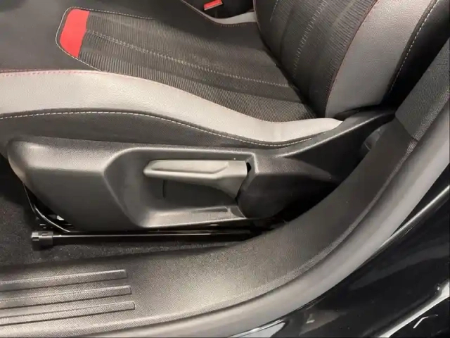 Opel Mokka -e 136ch gs line — photo 13
