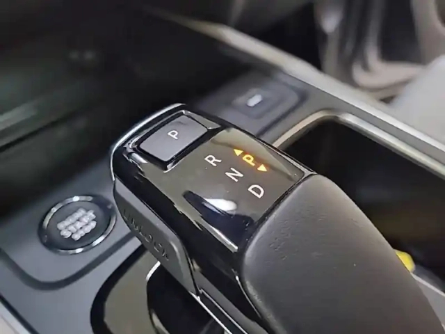 Citroën C5 Aircross puretech 130 s&amp;s eat8 — photo 92