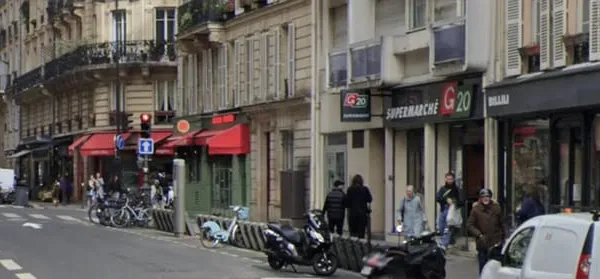 Boutique 2 pièces 105 m²