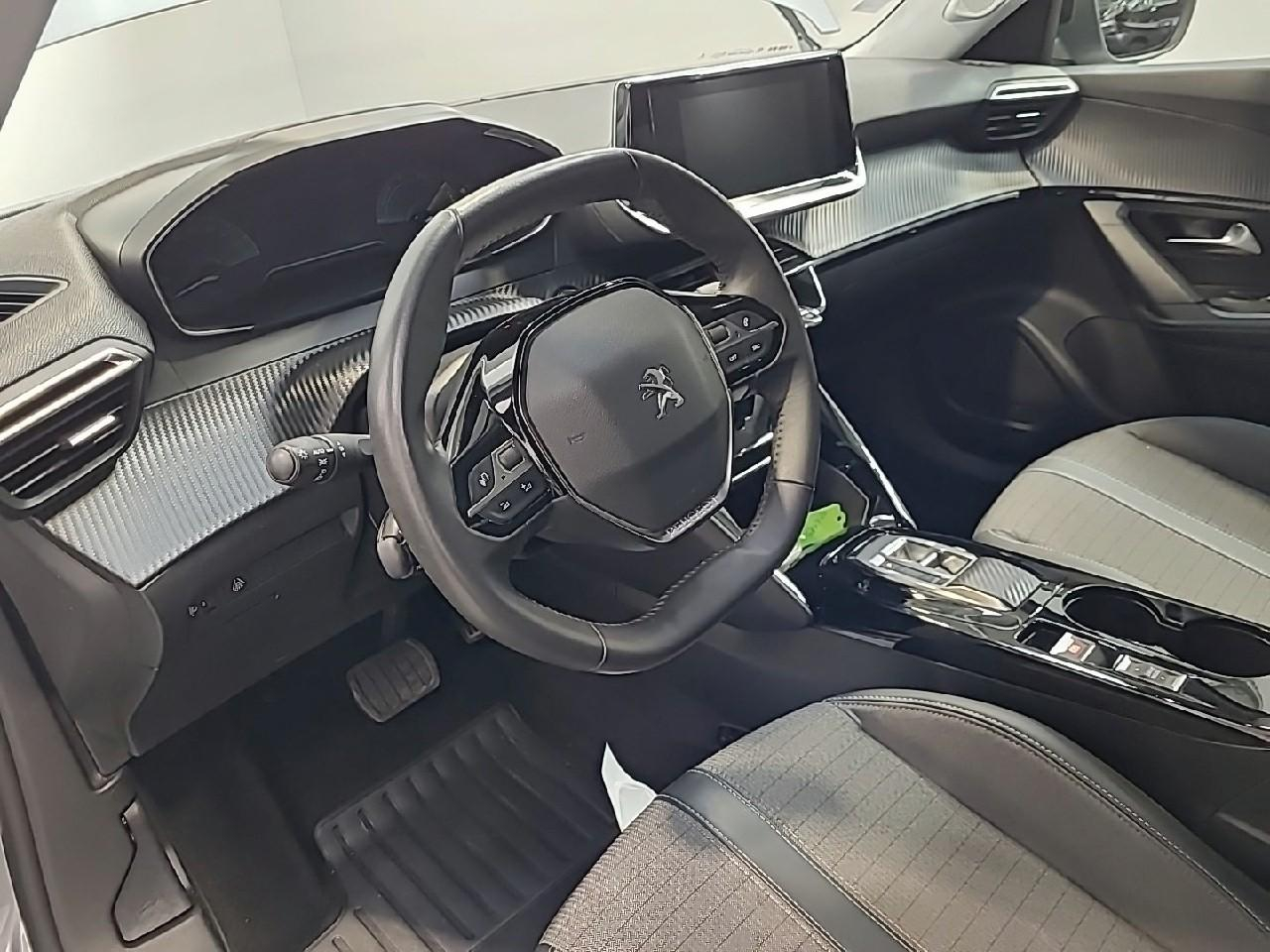 Peugeot 2008 electrique 136 ch allure — photo 9