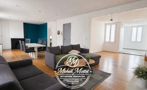 Duplex de caractère de 109 m²  Un esprit maison en plein coeur du Havre (76600)