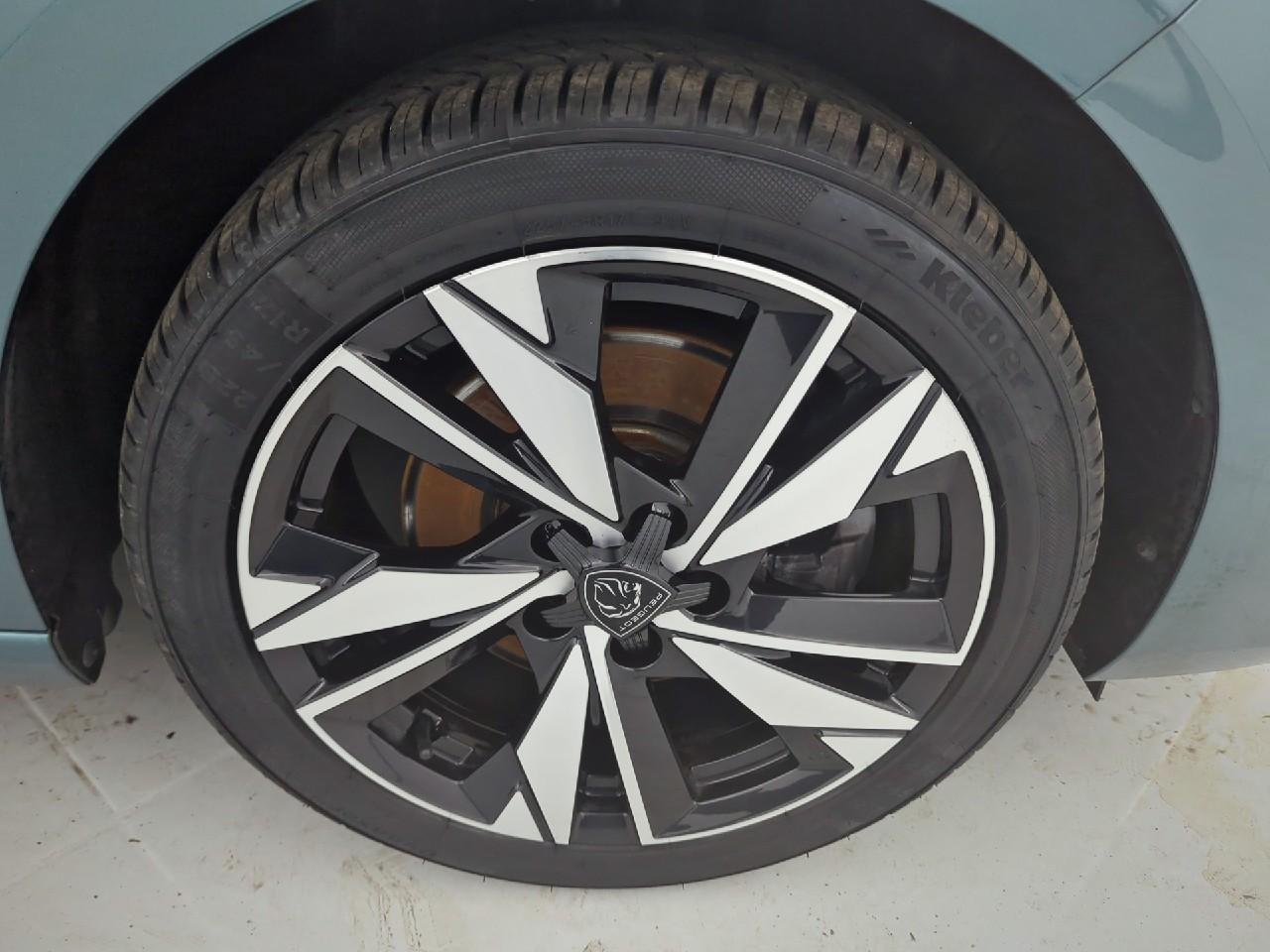 Peugeot 308 sw puretech 130ch s&s bvm6 allure — photo 21