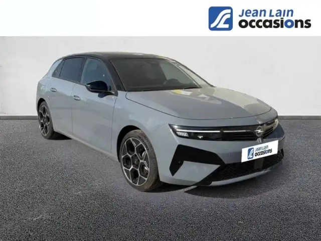 Opel Astra 1.2 turbo hybride 145 ch automatique — photo 3