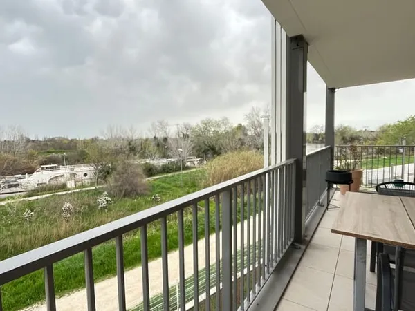 Appartement 4 pièces 77 m²