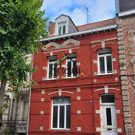Maison 6 pièces 145 m²