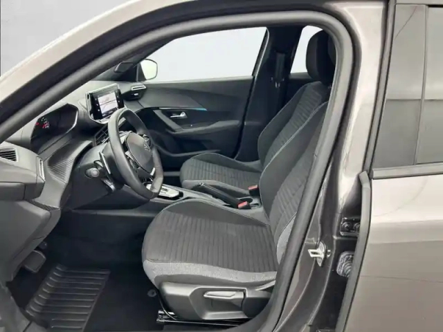 Peugeot 2008 puretech 130 s&amp;s eat8 — photo 11