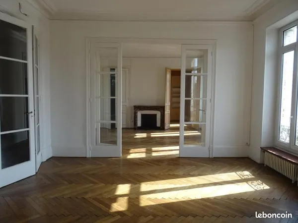 Appartement 7 pièces 188 m²