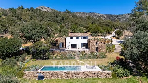Villa 5 pièces 150 m²