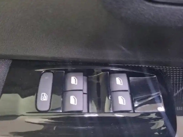Citroën C3 bluehdi 100 s&amp;s bvm6 — photo 30