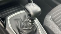 Peugeot 208 1.2 PureTech 100ch S&S Style 118g — photo 14
