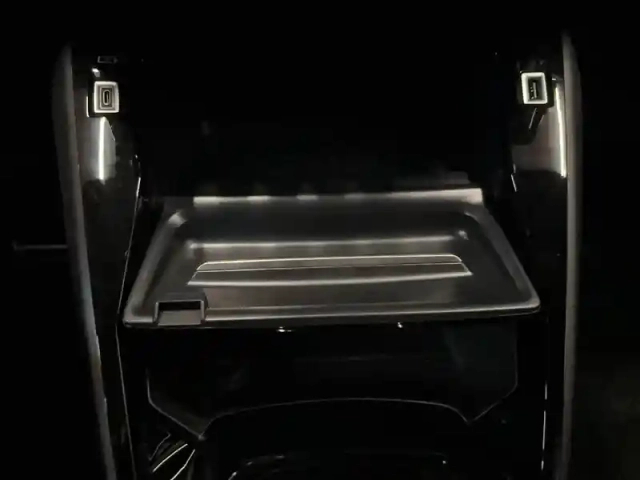Peugeot 2008 electrique 50 kwh 136 ch — photo 51