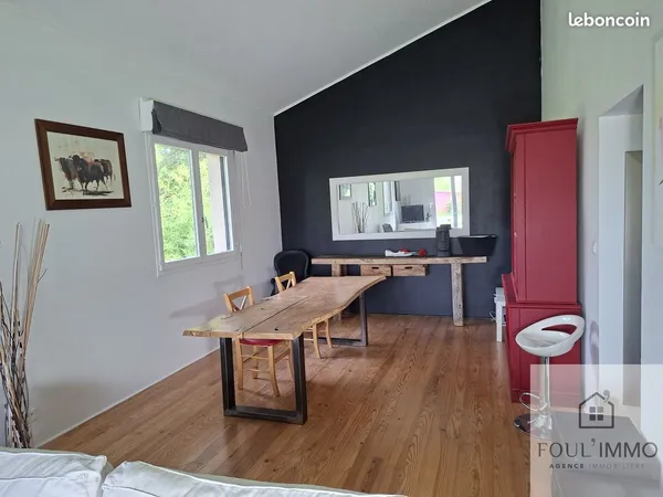 Maison 7 pièces 240 m²